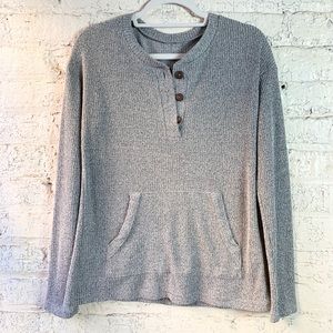 Heather Grey long sleeve pullover top